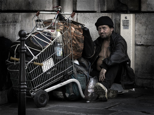 Homelessparis 7032101