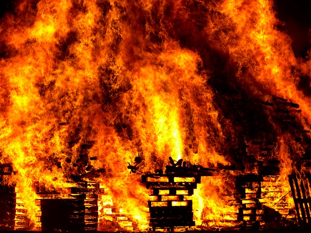 Fire 298105 640